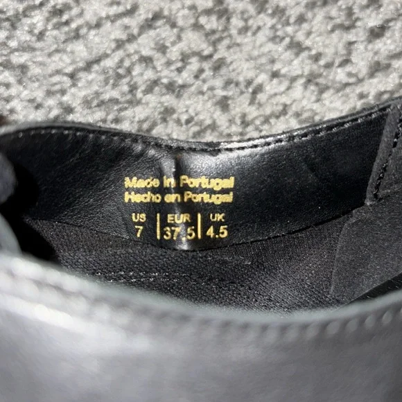 Black oxfords - Picture 6 of 6